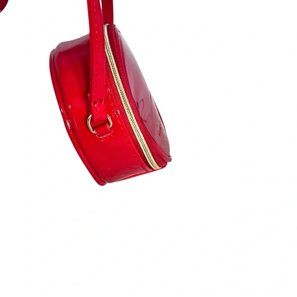 MARC JACOBS Mini 4" Red Patent glossy round crossbody NWOT - Picture 8 of 11